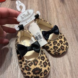 Baby girl shoes size 3